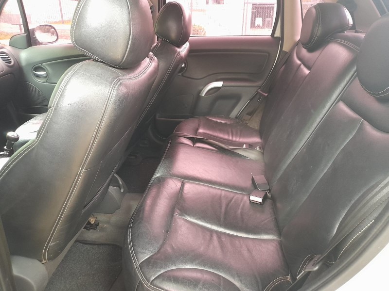 C3 1.4 I XTR 8V FLEX 4P MANUAL - 2010 - FARROUPILHA