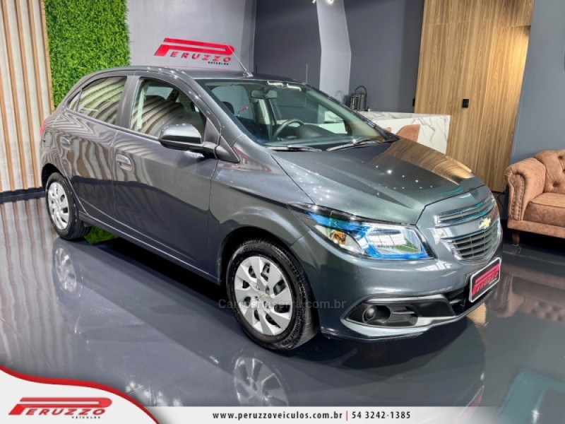 ONIX 1.4 MPFI LT 8V FLEX 4P MANUAL - 2016 - NOVA PRATA