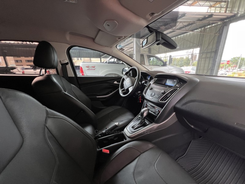 FOCUS 2.0 SE FASTBACK 16V FLEX 4P AUTOMÁTICO - 2016 - BOM PRINCíPIO