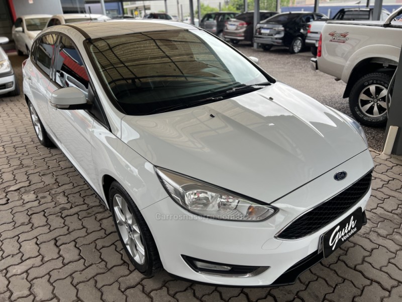 FOCUS 2.0 SE FASTBACK 16V FLEX 4P AUTOMÁTICO - 2016 - BOM PRINCíPIO