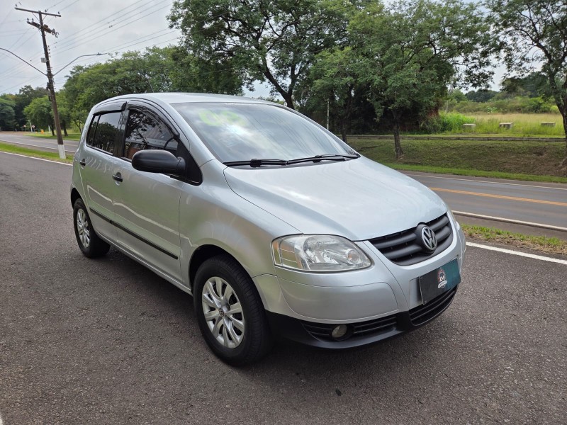 FOX 1.0 MI 8V FLEX 4P MANUAL - 2008 - VENâNCIO AIRES