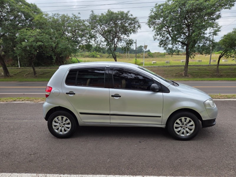 FOX 1.0 MI 8V FLEX 4P MANUAL - 2008 - VENâNCIO AIRES