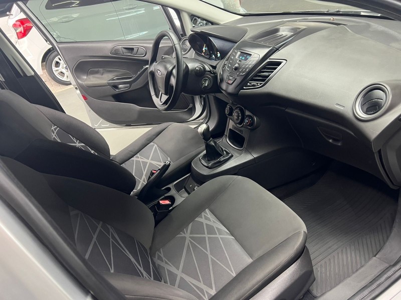 FIESTA 1.5 S HATCH 16V FLEX 4P MANUAL - 2014 - CAXIAS DO SUL