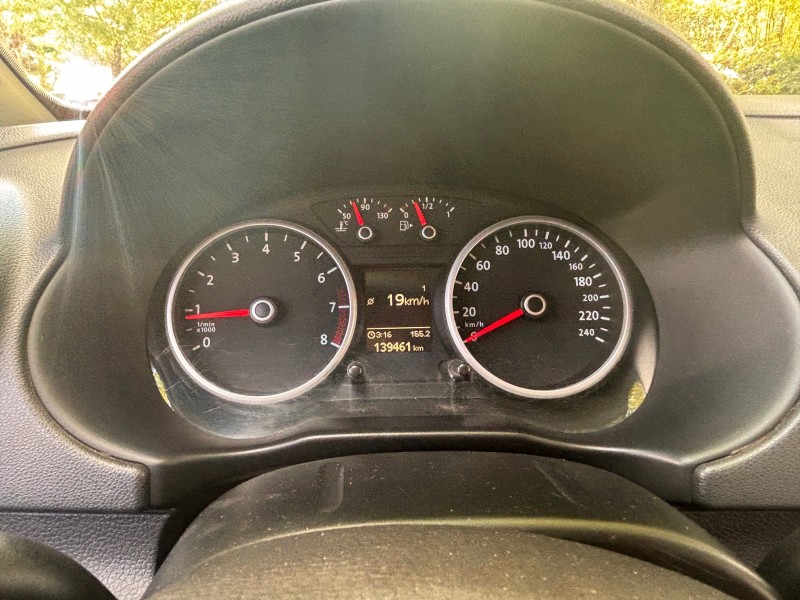 VOYAGE 1.6 MI TREND 8V FLEX 4P MANUAL - 2011 - CAXIAS DO SUL