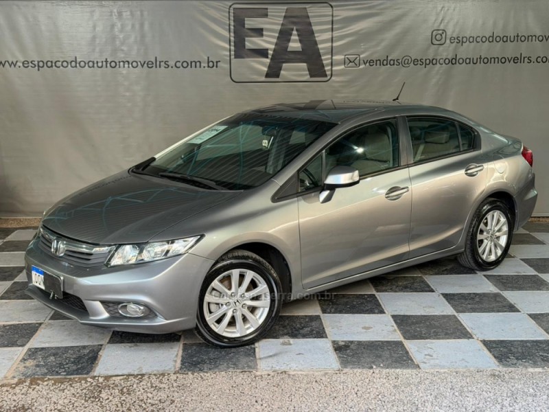 civic 1.8 lxs 16v flex 4p automatico 2014 nova prata
