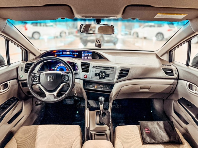 CIVIC 1.8 LXS 16V FLEX 4P AUTOMÁTICO - 2014 - NOVA PRATA
