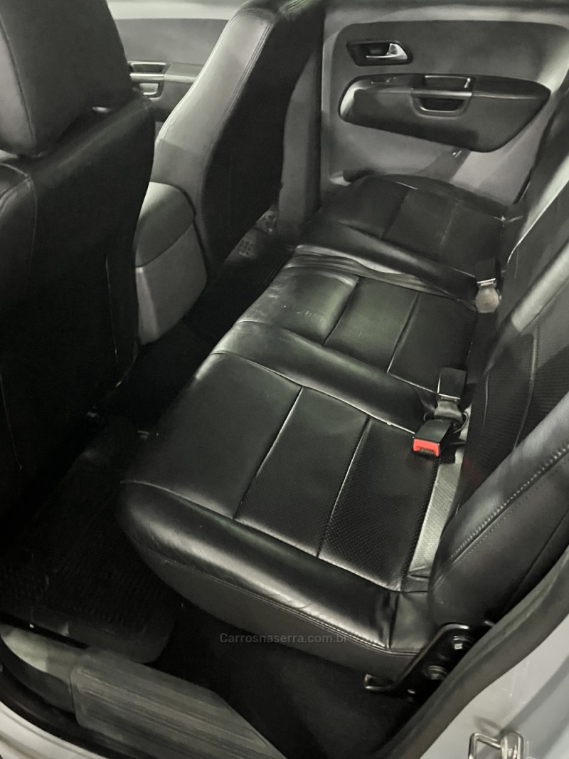 AMAROK 2.0 TRENDLINE 4X4 CD 16V TURBO INTERCOOLER DIESEL 4P AUTOMÁTICO - 2013 - CAXIAS DO SUL