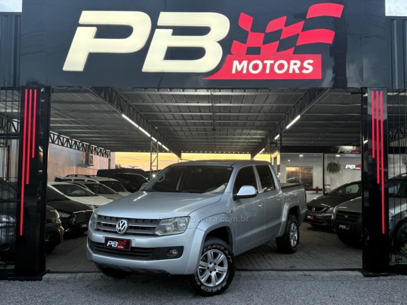 AMAROK 2.0 TRENDLINE 4X4 CD 16V TURBO INTERCOOLER DIESEL 4P AUTOMÁTICO - 2013 - CAXIAS DO SUL