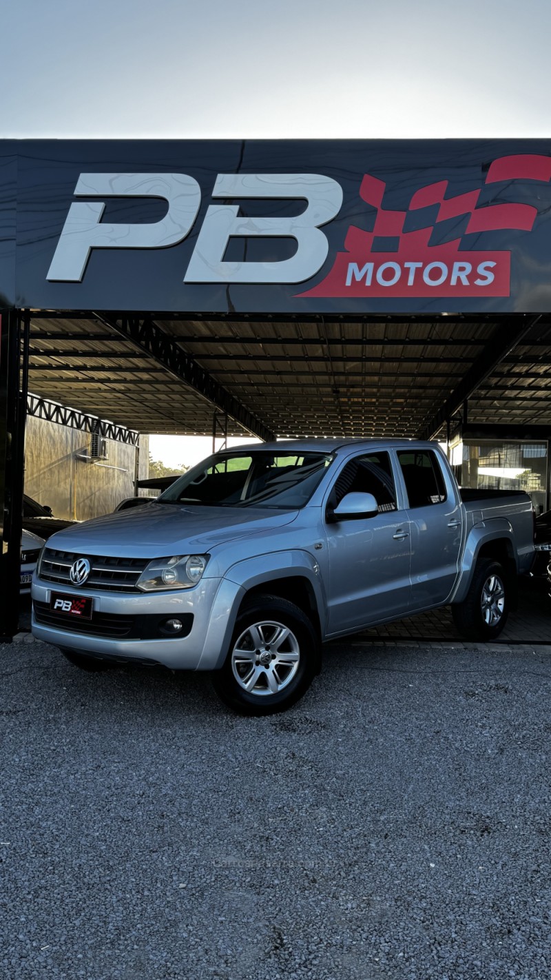 AMAROK 2.0 TRENDLINE 4X4 CD 16V TURBO INTERCOOLER DIESEL 4P AUTOMÁTICO - 2013 - CAXIAS DO SUL