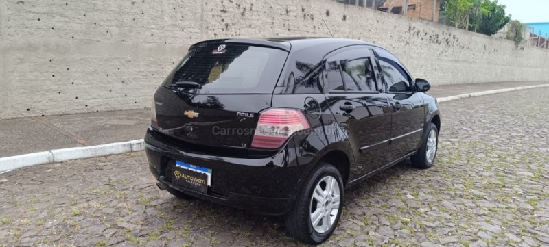 AGILE 1.4 MPFI LTZ 8V FLEX 4P MANUAL - 2011 - IVOTI