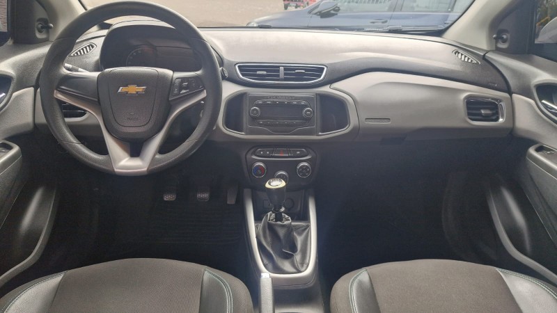 ONIX 1.0 LT 12V FLEX 4P MANUAL - 2019 - VACARIA