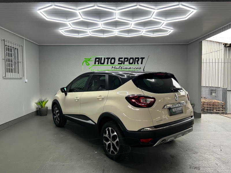 CAPTUR 1.6 16V FLEX INTENSE AUTOMÁTICO - 2018 - CAXIAS DO SUL