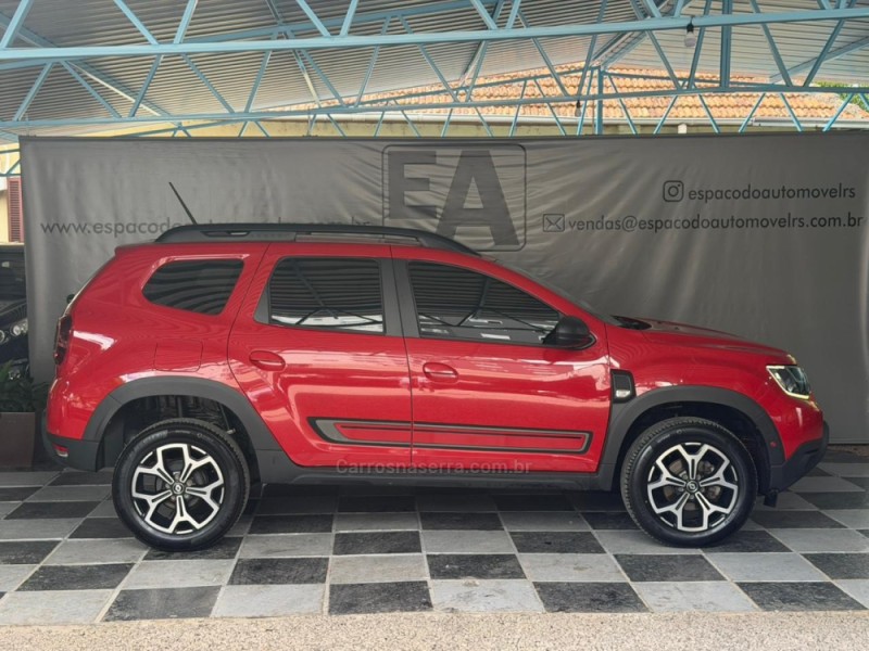 DUSTER 1.6 ICONIC 16V FLEX 4P AUTOMÁTICO - 2023 - NOVA PRATA