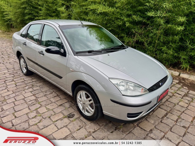 FOCUS 2.0 GLX SEDAN 16V GASOLINA 4P MANUAL - 2008 - NOVA PRATA