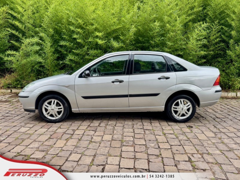 FOCUS 2.0 GLX SEDAN 16V GASOLINA 4P MANUAL - 2008 - NOVA PRATA