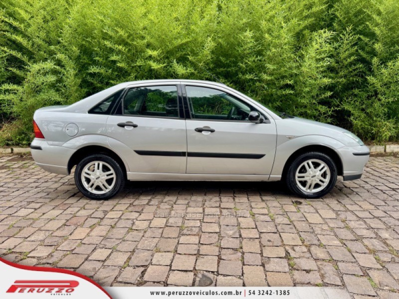 FOCUS 2.0 GLX SEDAN 16V GASOLINA 4P MANUAL - 2008 - NOVA PRATA