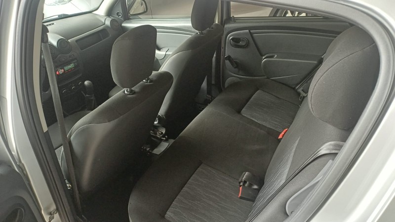 SANDERO 1.0 AUTHENTIQUE 16V FLEX 4P MANUAL - 2012 - CAXIAS DO SUL