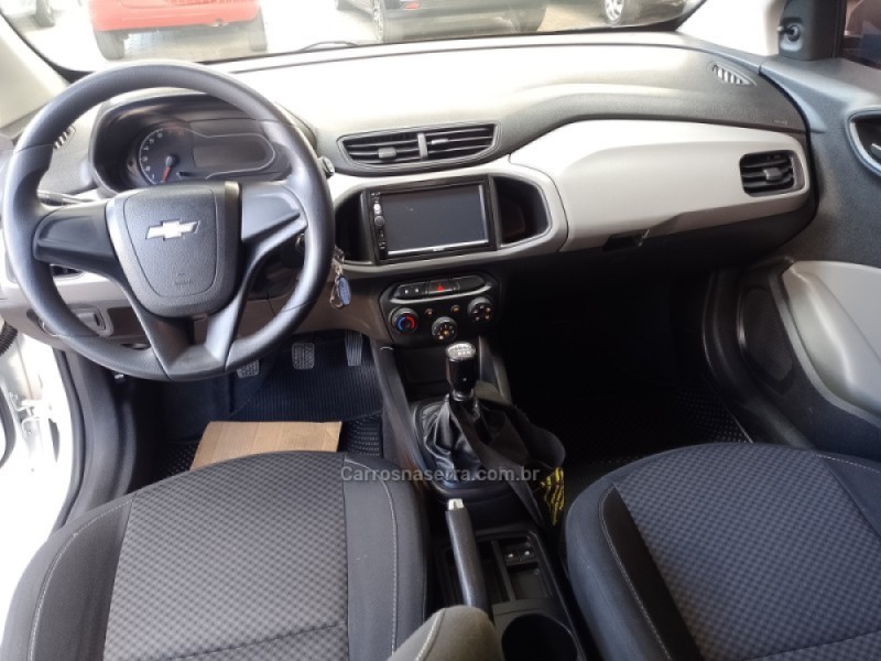 ONIX 1.0 MPFI LT 8V FLEX 4P MANUAL - 2017 - CAXIAS DO SUL