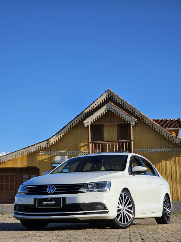 JETTA 1.4 16V TSI COMFORTLINE GASOLINA 4P TIPTRONIC - 2016 - ANTôNIO PRADO