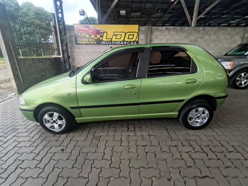 PALIO 1.6 MPI 16V GASOLINA 4P MANUAL - 1996 - CAXIAS DO SUL