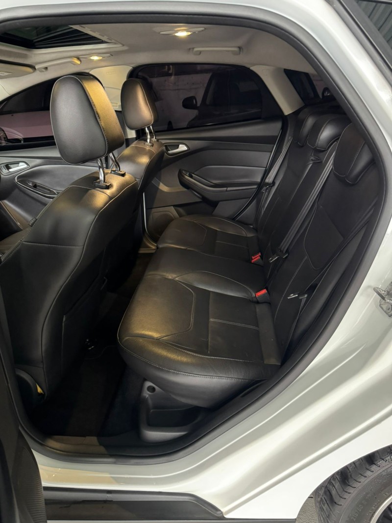 FOCUS 2.0 TITANIUM PLUS 16V FLEX 4P AUTOMÁTICO - 2016 - CAXIAS DO SUL