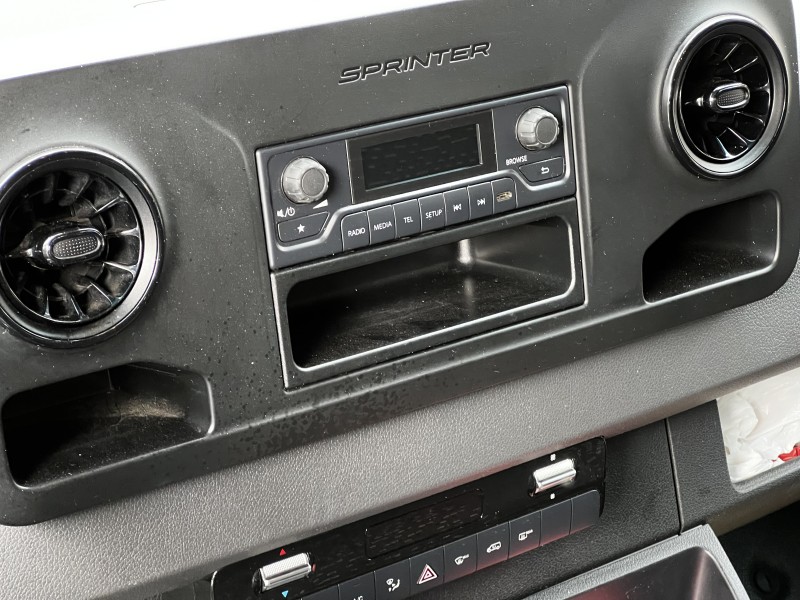 SPRINTER 2.2 CHASSI 416 VAN L TA 16L DIESEL 3P MANUAL - 2022 - BENTO GONçALVES