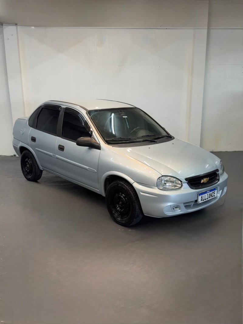 CLASSIC 1.0 VHC LIFE 8V FLEX 4P MANUAL - 2010 - CAXIAS DO SUL