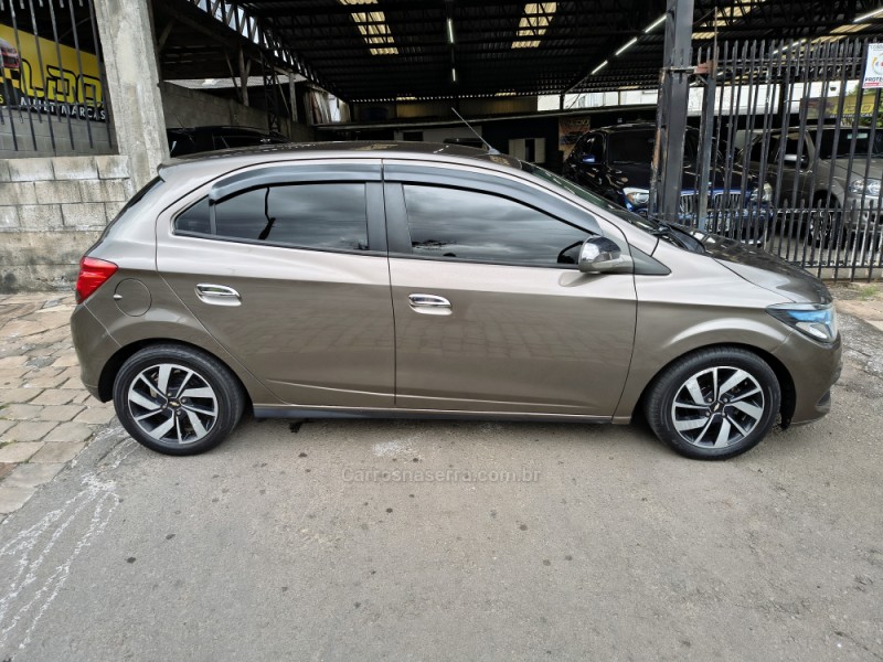 ONIX 1.4 MPFI LTZ 8V FLEX 4P MANUAL - 2014 - CAXIAS DO SUL