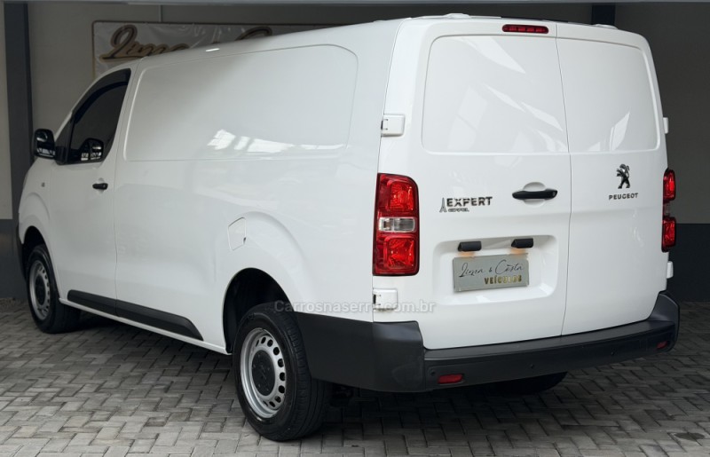 EXPERT 1.5 BLUEHDI CARGO DIESEL MANUAL - 2024 - CAXIAS DO SUL