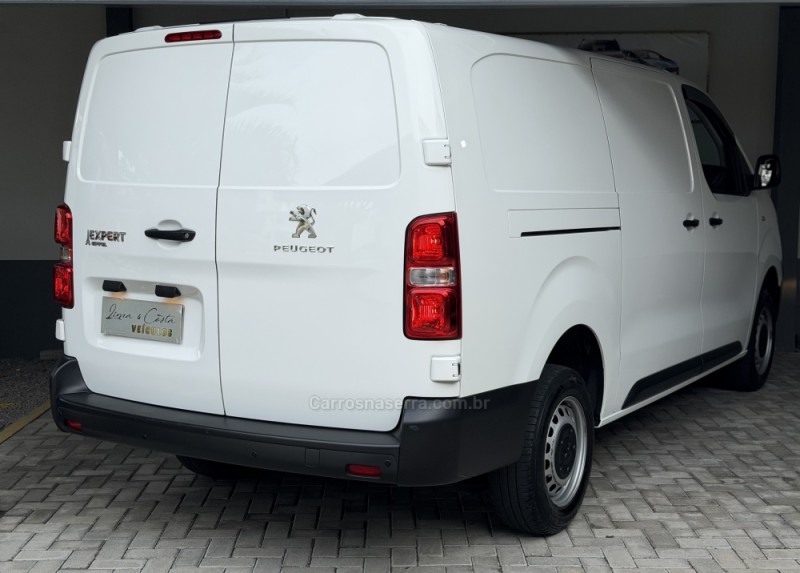 EXPERT 1.5 BLUEHDI CARGO DIESEL MANUAL - 2024 - CAXIAS DO SUL