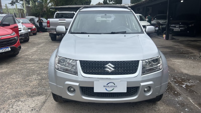 GRAND VITARA 2.0 4SPORT 4X4 16V GASOLINA 4P MANUAL - 2011 - GRAVATAí