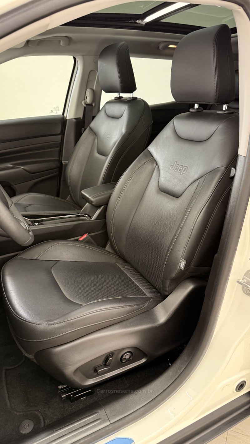 COMPASS 1.3 LIMITED T270 16V TURBO FLEX 4P AUTOMÁTICO - 2023 - BENTO GONçALVES