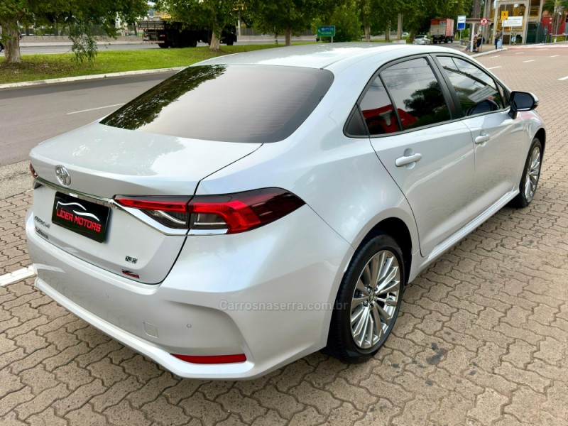 COROLLA 2.0 XEI 16V FLEX 4P AUTOMÁTICO - 2024 - ESTâNCIA VELHA