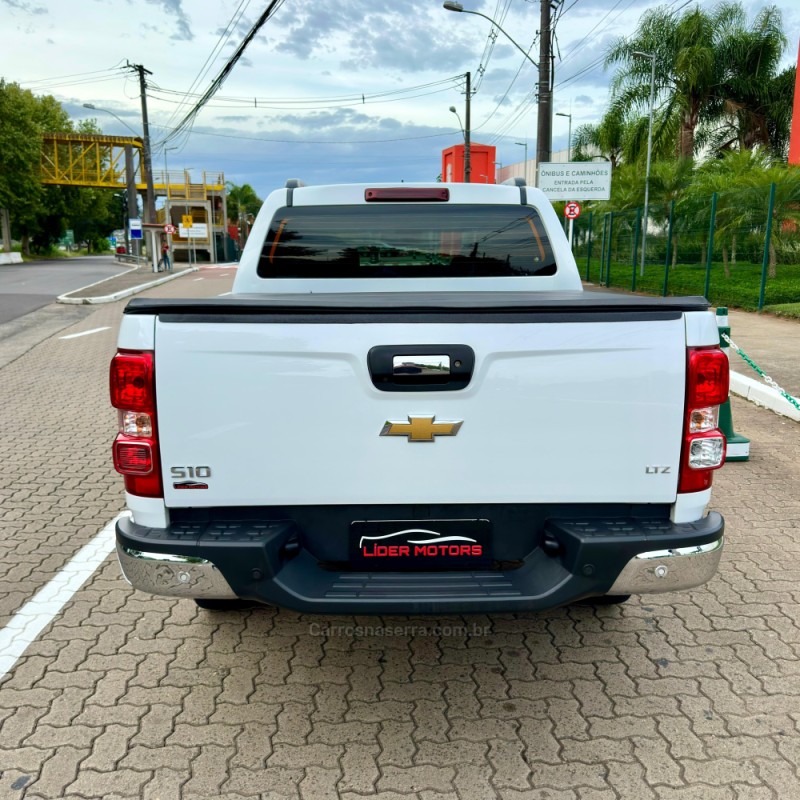 S10 2.4 MPFI LTZ 4X4 CD 8V FLEX 4P MANUAL - 2018 - ESTâNCIA VELHA