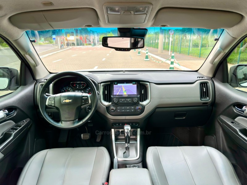 S10 2.4 MPFI LTZ 4X4 CD 8V FLEX 4P MANUAL - 2018 - ESTâNCIA VELHA