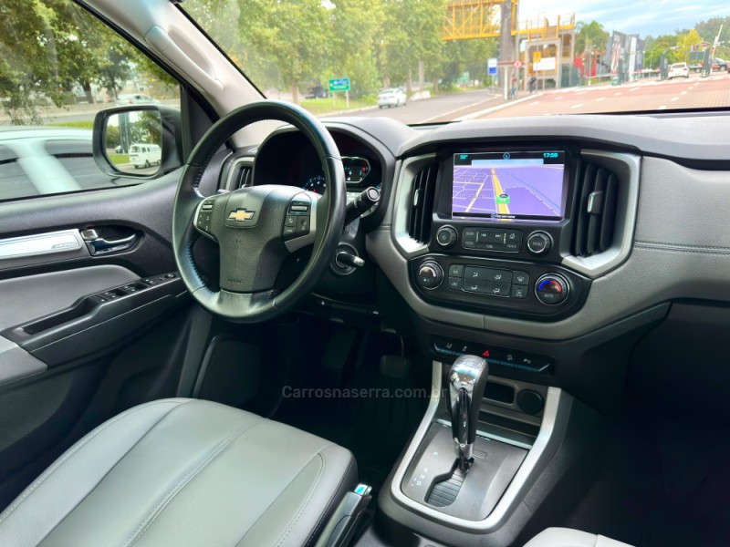 S10 2.4 MPFI LTZ 4X4 CD 8V FLEX 4P MANUAL - 2018 - ESTâNCIA VELHA