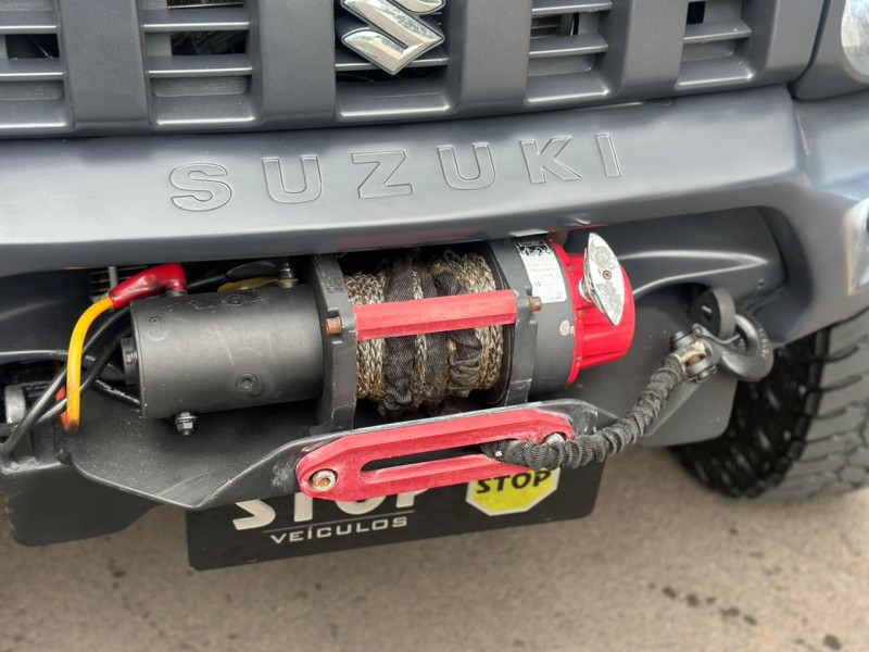 JIMNY 1.3 4ALL 4X4 16V GASOLINA 2P MANUAL - 2018 - DOIS IRMãOS