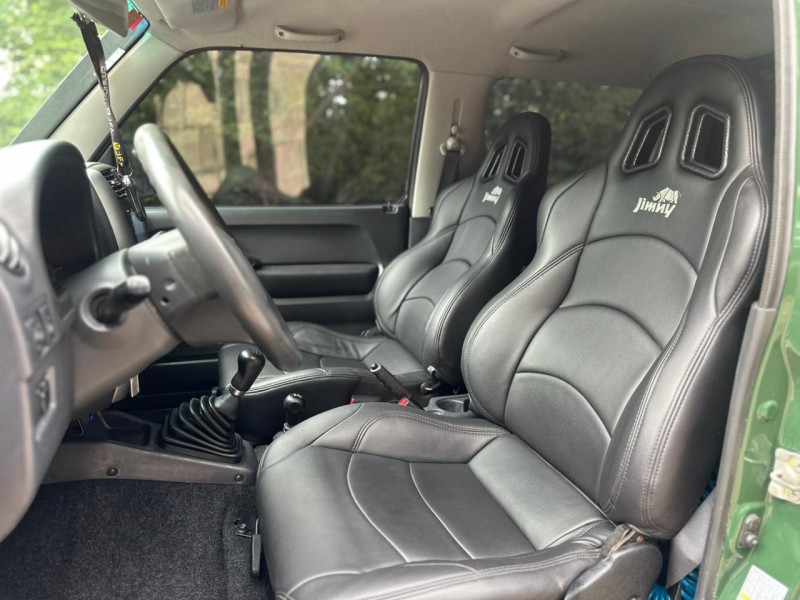 JIMNY 1.3 4ALL 4X4 16V GASOLINA 2P MANUAL - 2018 - DOIS IRMãOS