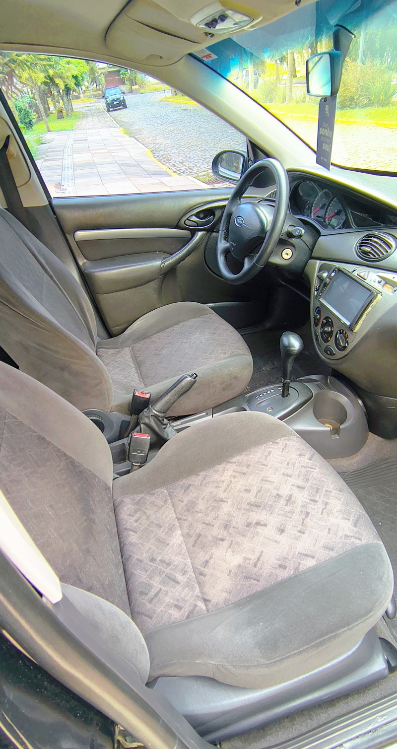 FOCUS 2.0 FC 16V GASOLINA 4P AUTOMÁTICO - 2008 - FARROUPILHA