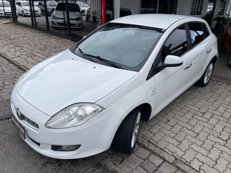 BRAVO 1.8 ABSOLUTE 16V FLEX 4P AUTOMATIZADO - 2013 - CAXIAS DO SUL