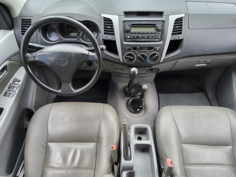 HILUX 3.0 SR 4X4 CD 16V TURBO INTERCOOLER DIESEL 4P MANUAL - 2006 - SãO SEBASTIãO DO CAí