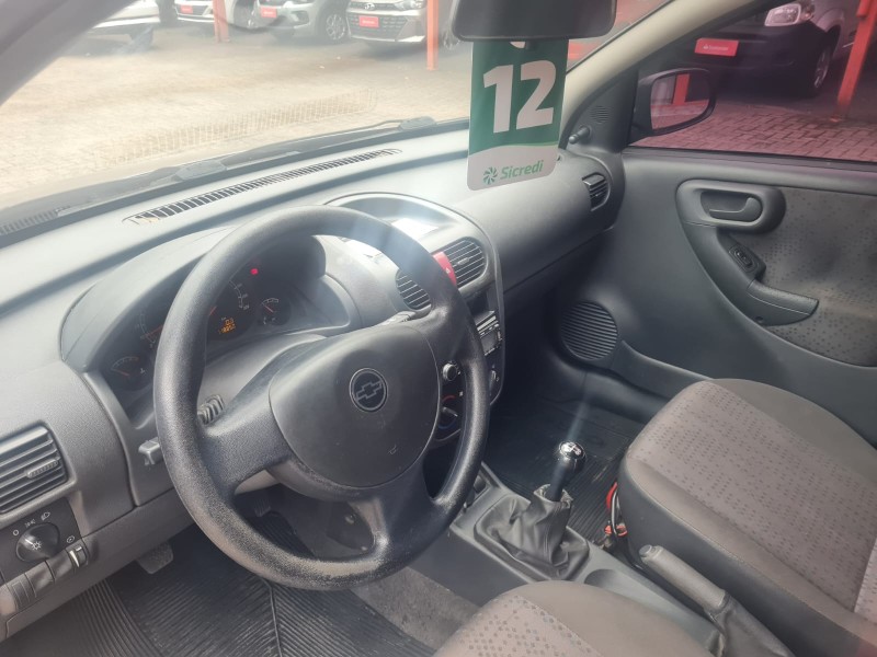 CORSA 1.0 MPFI MAXX 8V FLEX 4P MANUAL - 2012 - CANELA