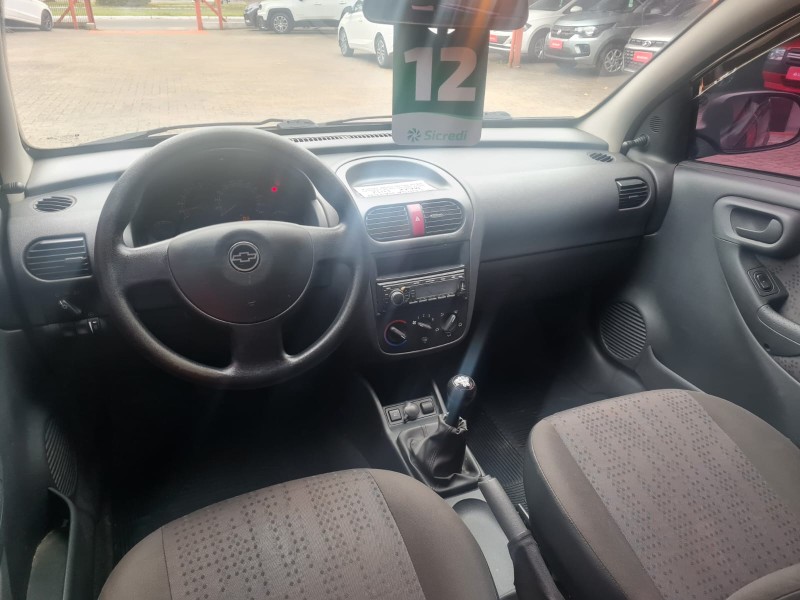 CORSA 1.0 MPFI MAXX 8V FLEX 4P MANUAL - 2012 - CANELA