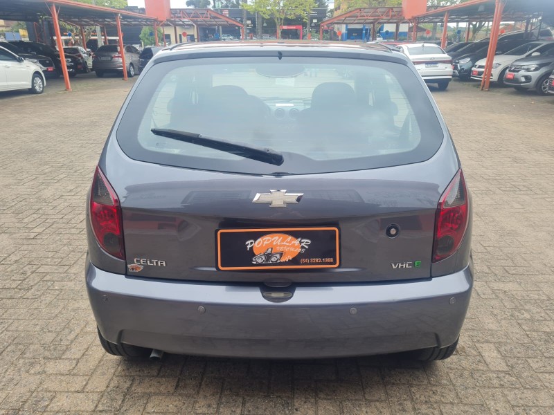 CELTA 1.0 MPFI LT 8V FLEX 4P MANUAL - 2012 - CANELA