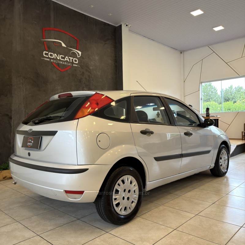FOCUS 1.6 GL 8V FLEX 4P MANUAL - 2008 - FARROUPILHA