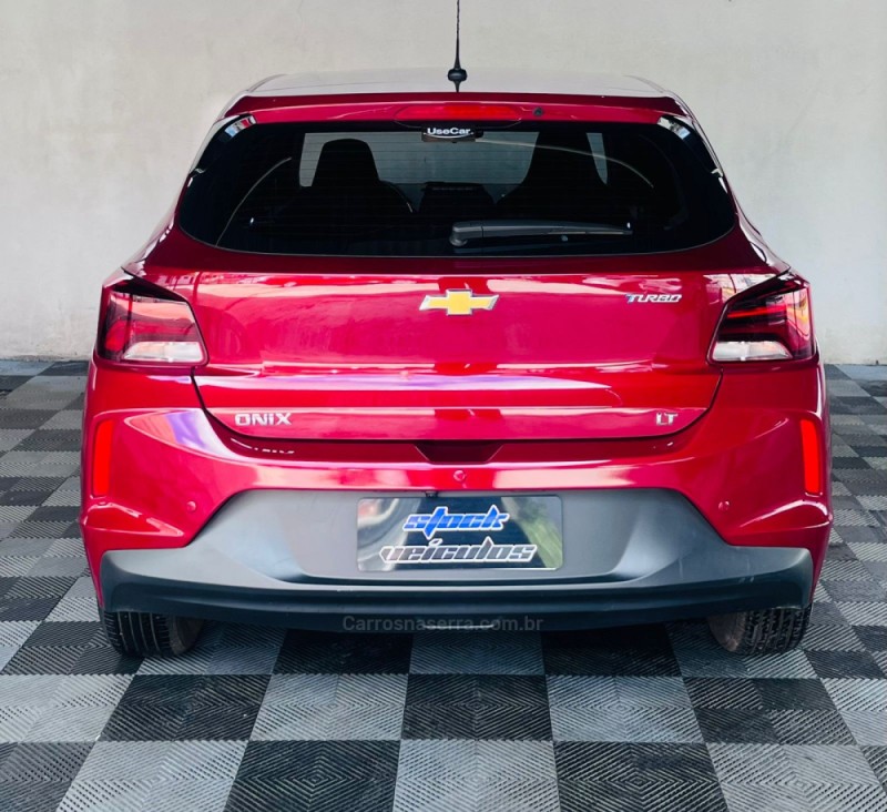 ONIX 1.0 LT 12V TURBO FLEX 4P MANUAL - 2023 - NOVO HAMBURGO