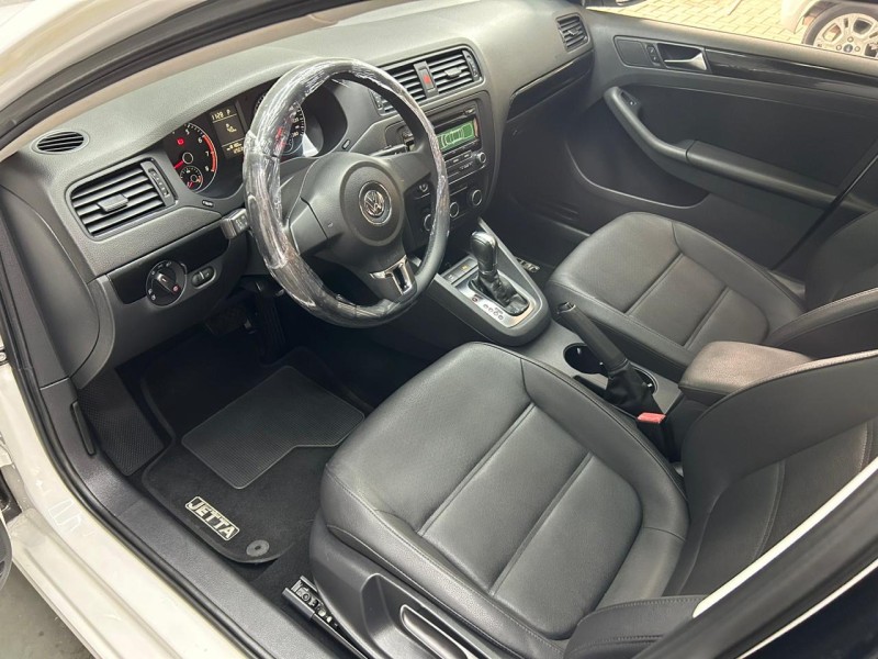 JETTA 2.0 COMFORTLINE FLEX 4P TIPTRONIC - 2012 - CAXIAS DO SUL