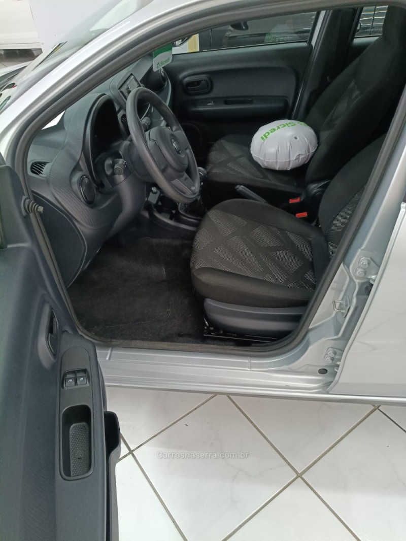 MOBI 1.0 8V EVO FLEX LIKE. MANUAL - 2025 - NOVA PETRóPOLIS