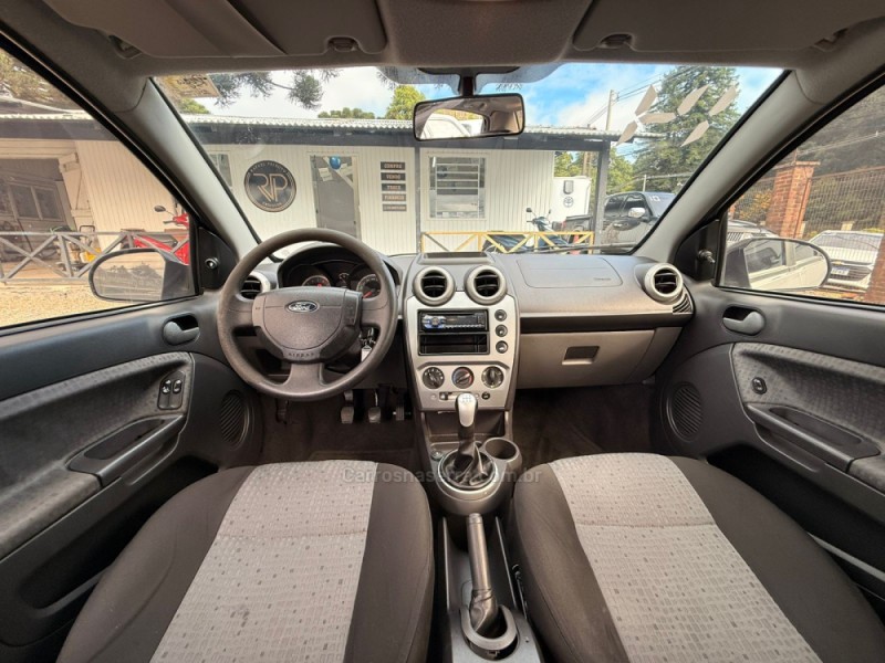 FIESTA 1.6 MPI SEDAN 8V FLEX 4P MANUAL - 2014 - CANELA