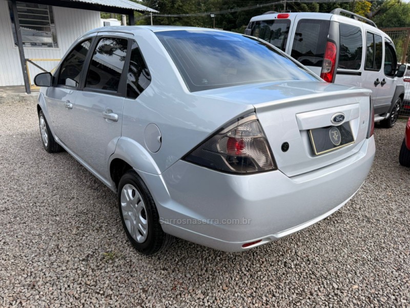 FIESTA 1.6 MPI SEDAN 8V FLEX 4P MANUAL - 2014 - CANELA